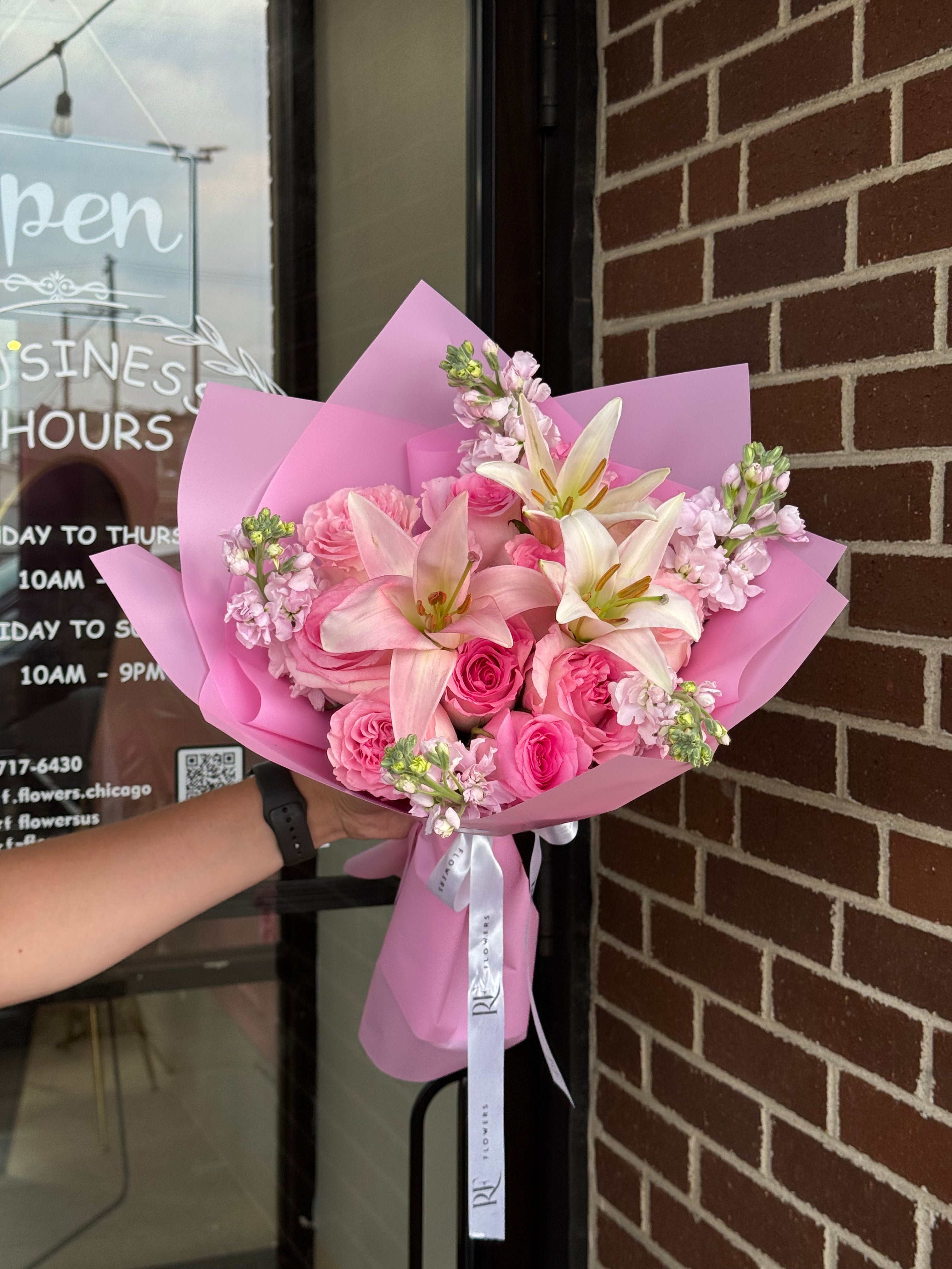 October Birthday Flowers in Chicago 🎂🌸