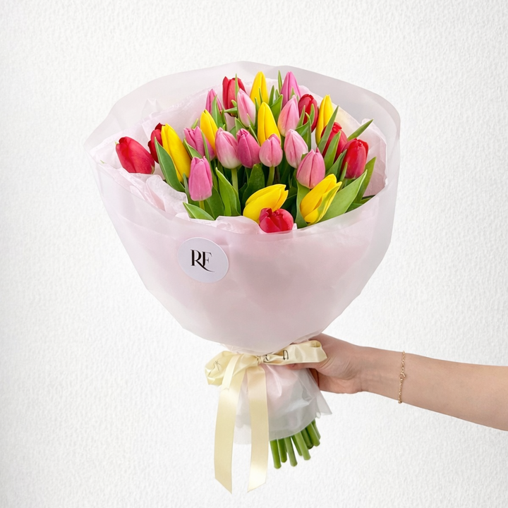 25 Mixed Tulips