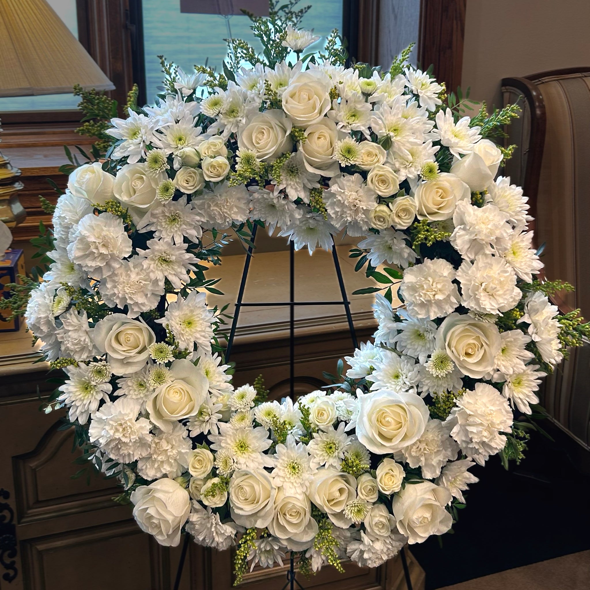 White Round Funeral Wreath