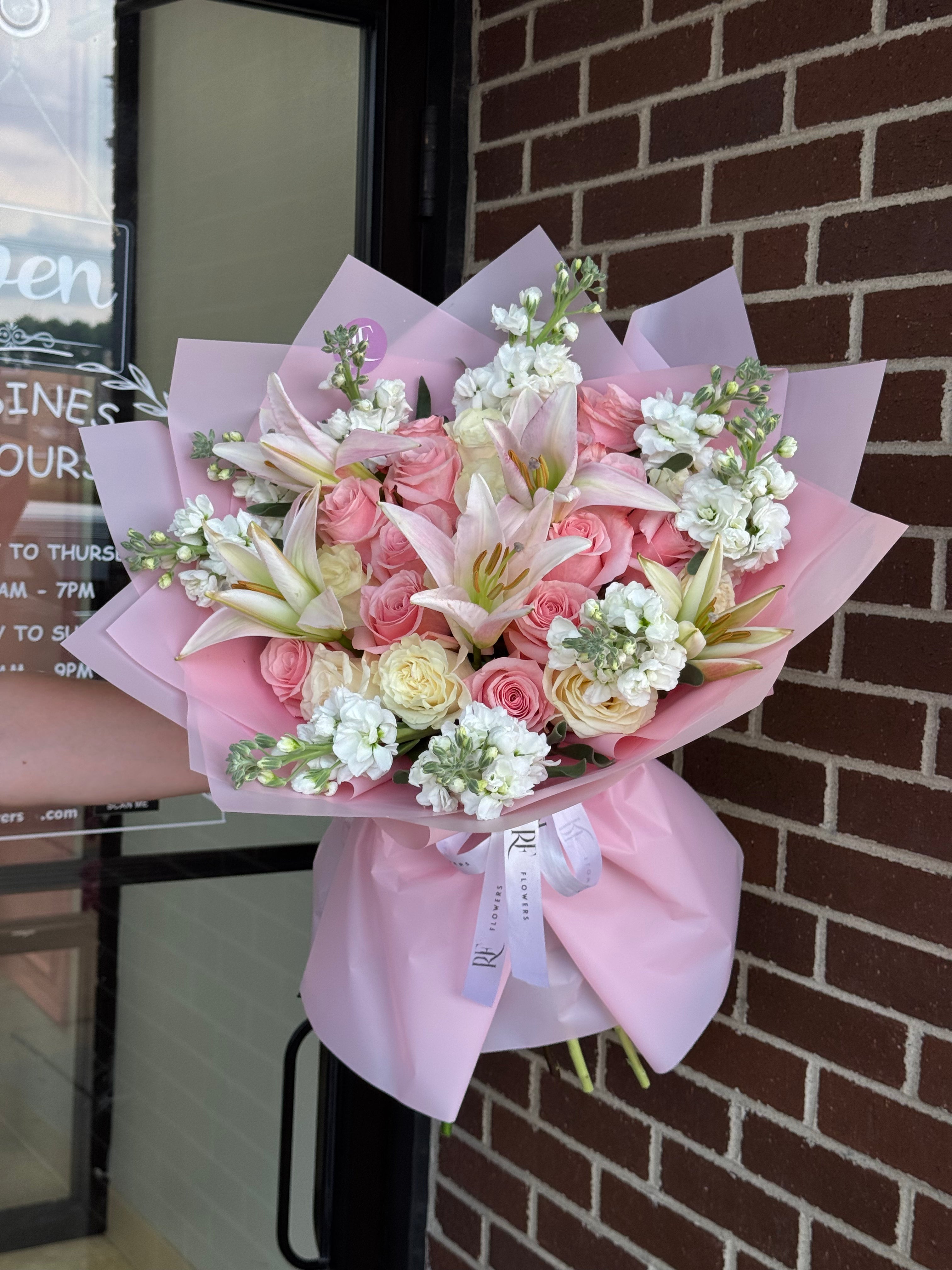 Signature Lily Bouquet